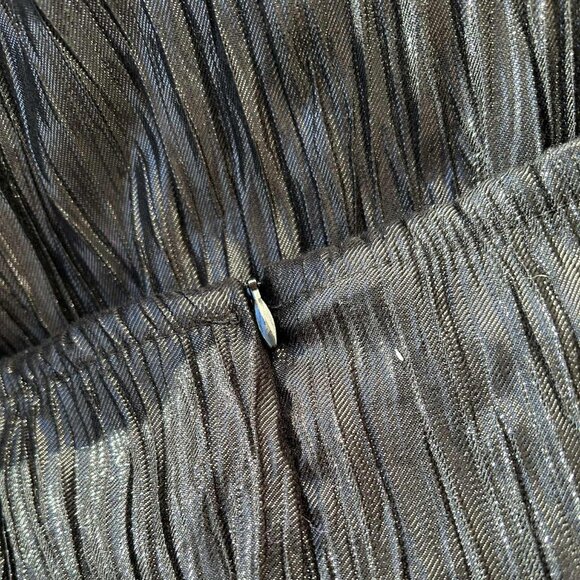Joseph Ribkoff Metallic Crinkle Pleated Lamé Maxi Skirt Black Silver – US 16 - Picture 5 of 8